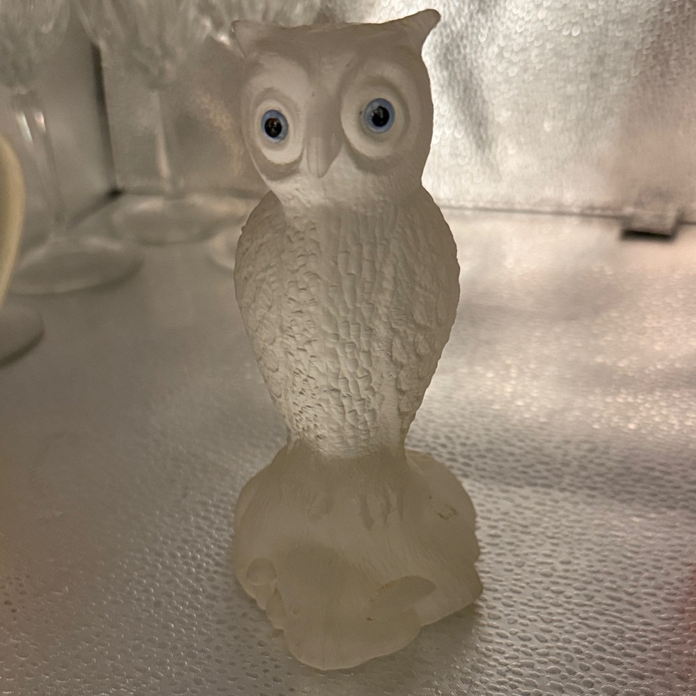 Vintage Summit White Alabaster Glass Owl Figurine
